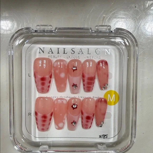 Press On Nails - 5 sets, size medium - Picture 4 of 6